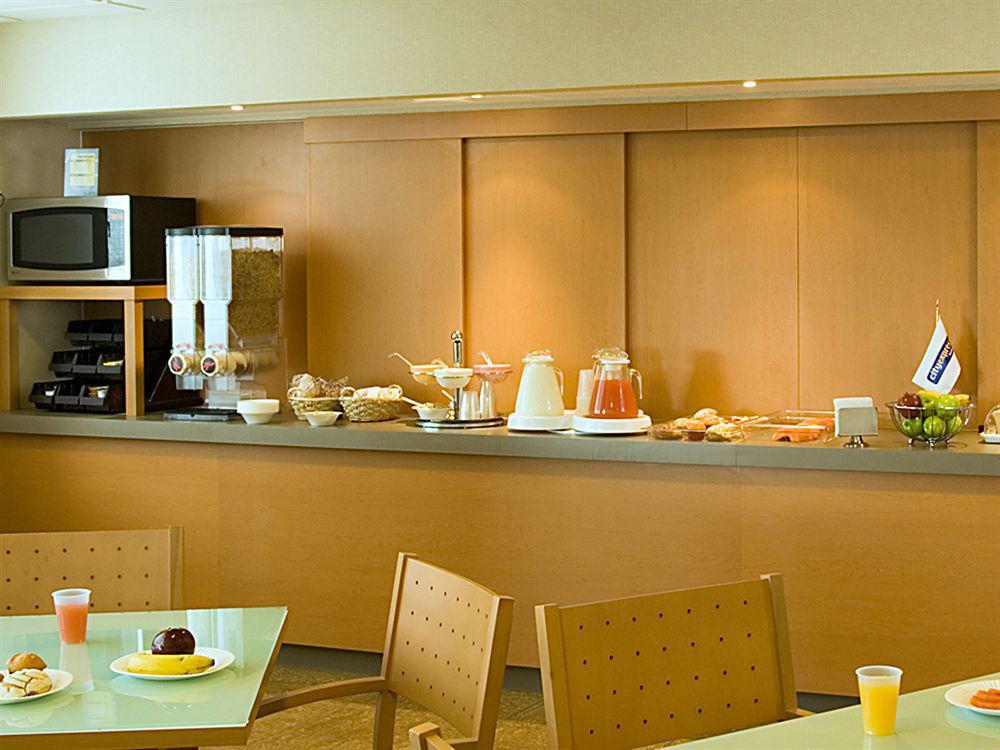 ซิตี้ เอ็กซ์เพรส มอนเทอเรย์ ซานตา กาตารินา Hotel ซานตา คาตารินา ภายนอก รูปภาพ